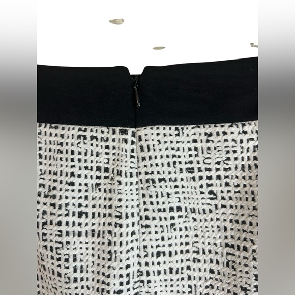 Calvin Klein White Jacquard Textured Gold Zipper Pencil Skirt Women’s Sz 10 NWT - Picture 9 of 13